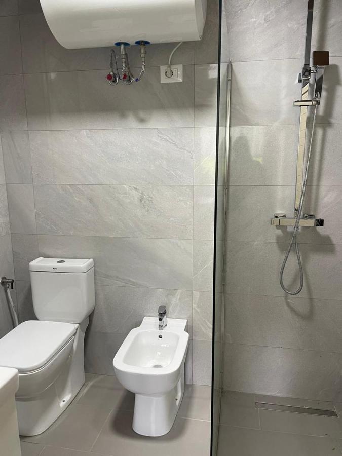 Hotel Olive House. Vlorë Esterno foto